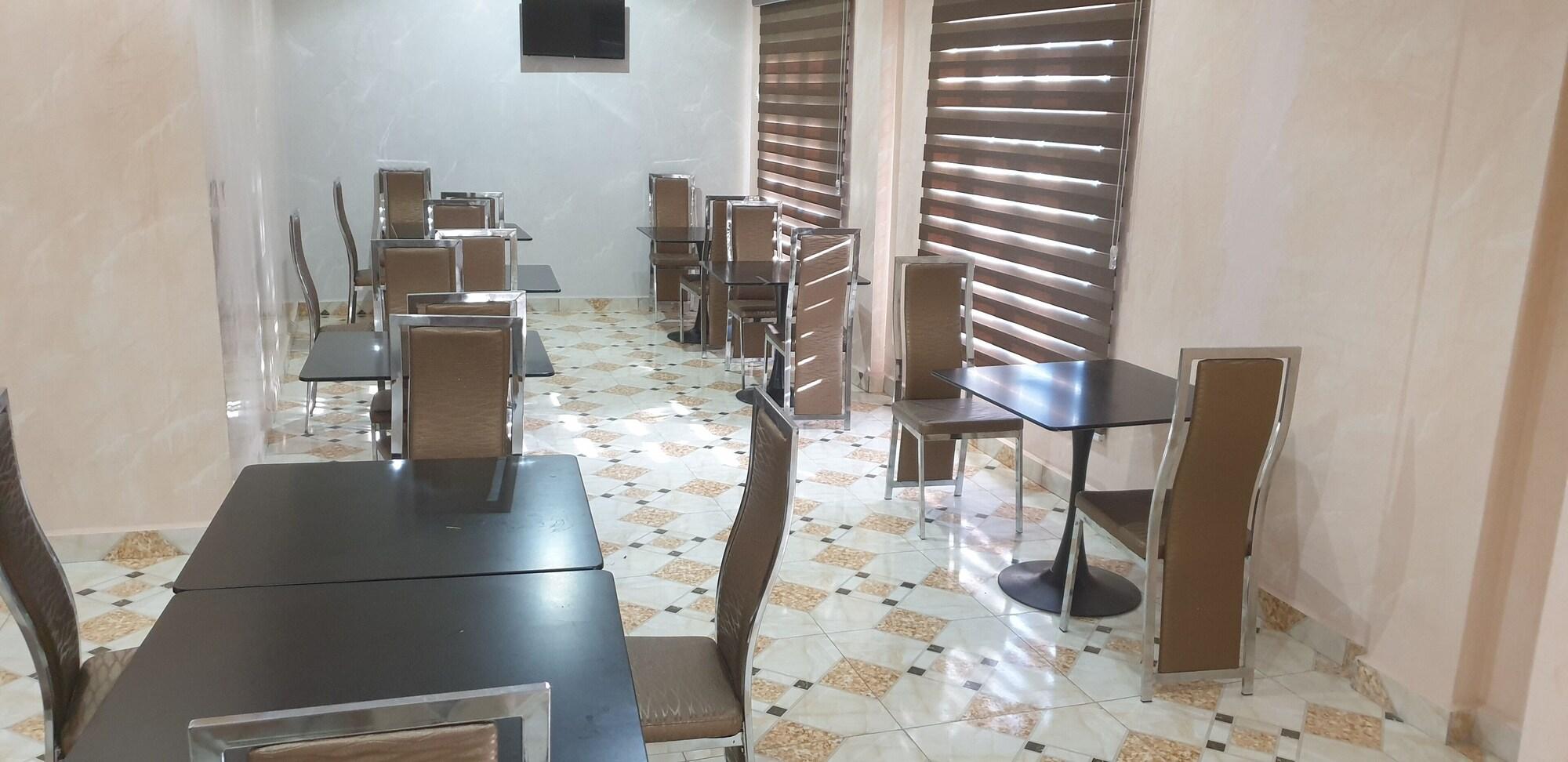 Restaurant Davina hill resorts and hotel