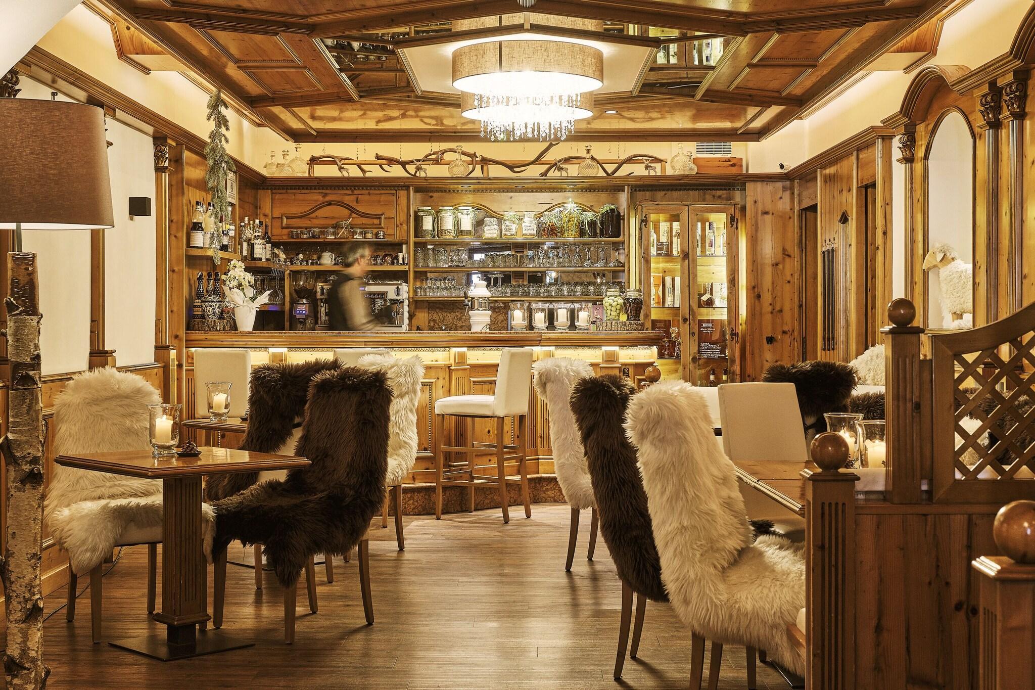 Bar/Salón Hotel Salvadori