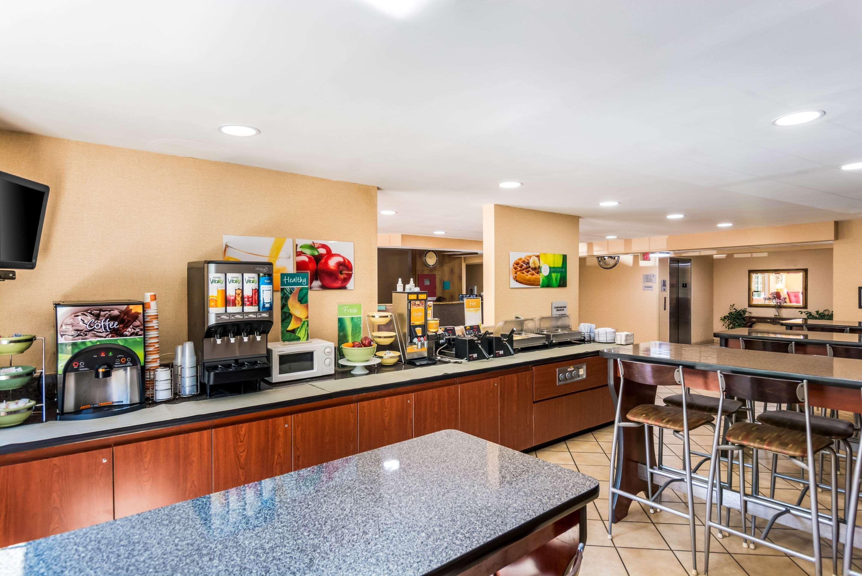 Restaurant Quality Inn Chester - South Richmond