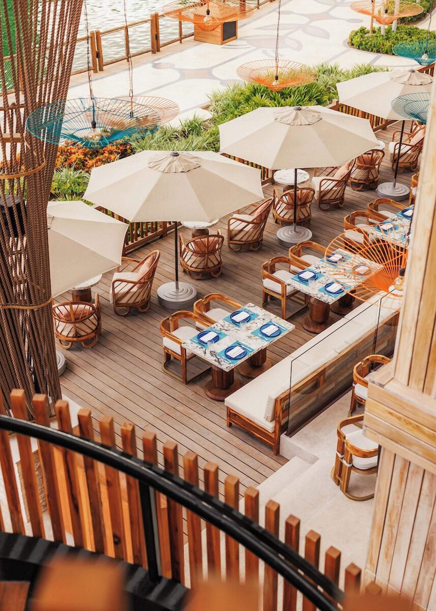 Restaurant BON Park Hotel at VidantaWorld Nuevo Vallarta