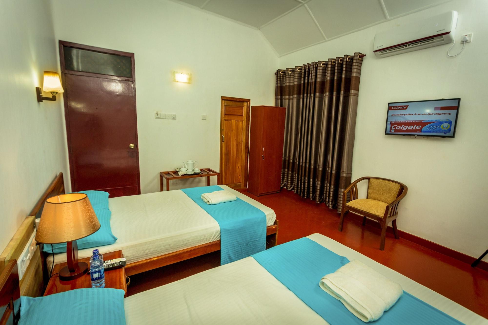 Varios Dayanithi Guest House