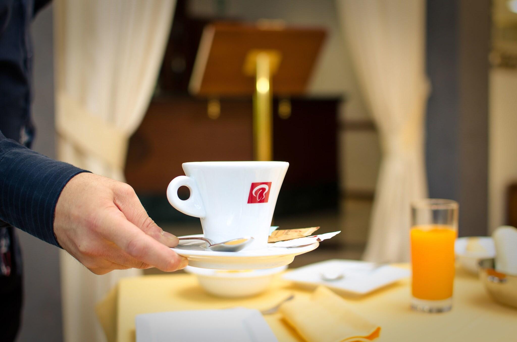 Bar/Salón Hotel Federico II