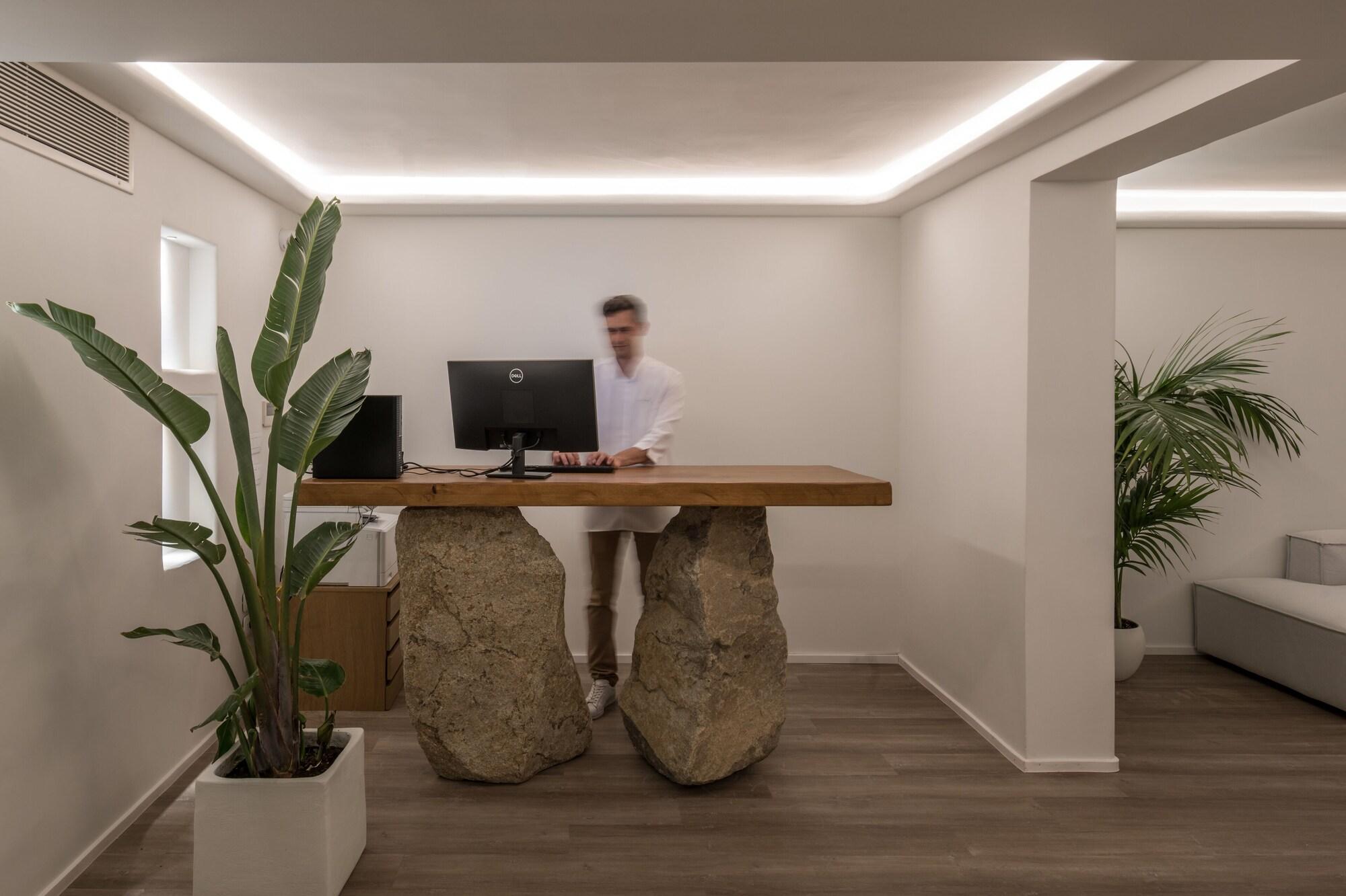 Vista Lobby Arocaria