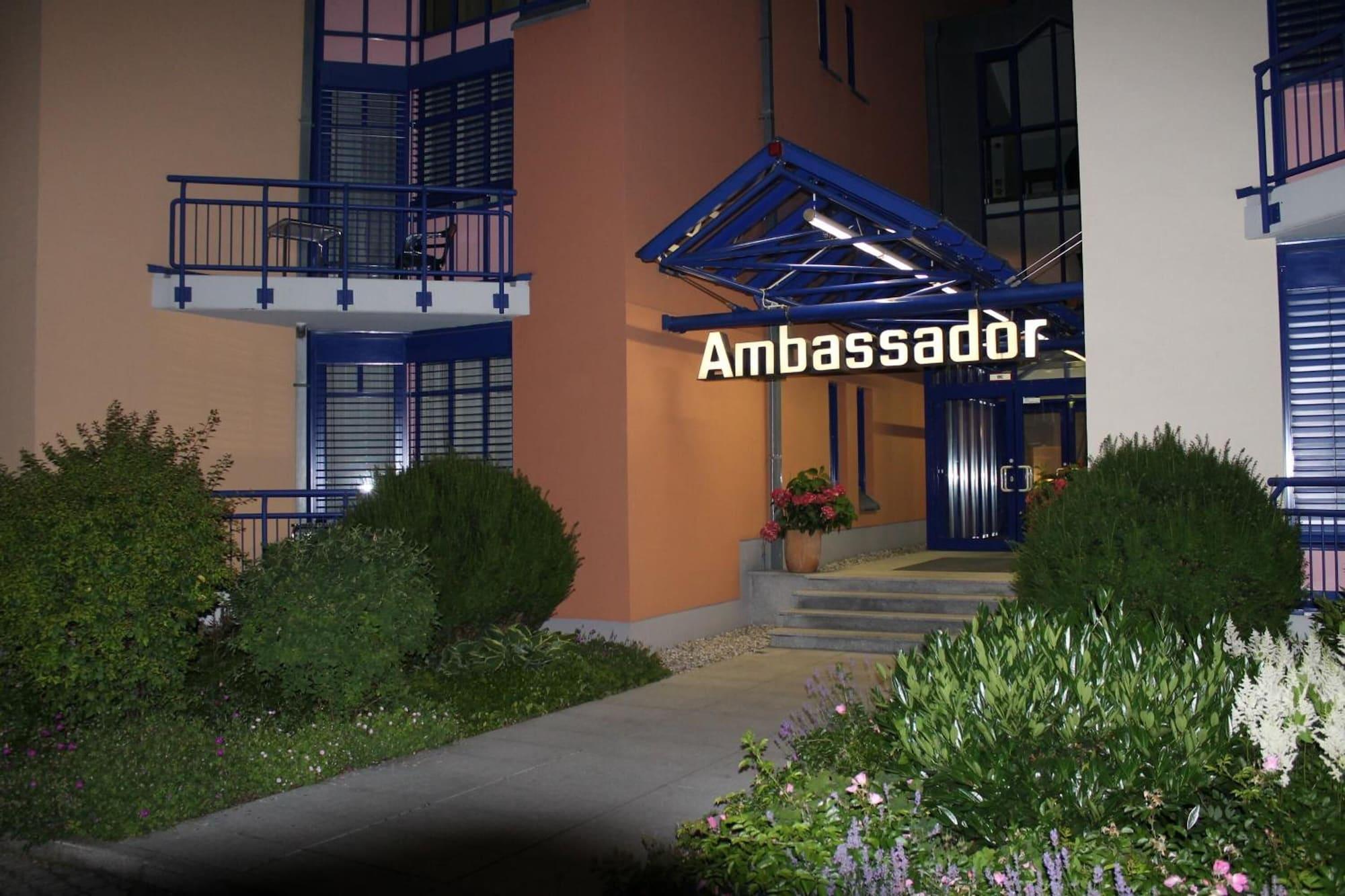 Vista Exterior Ambassador Apparthotel