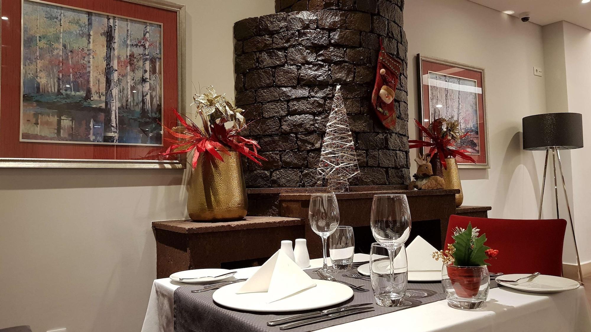 Restaurant Santa Cruz Village Hotel