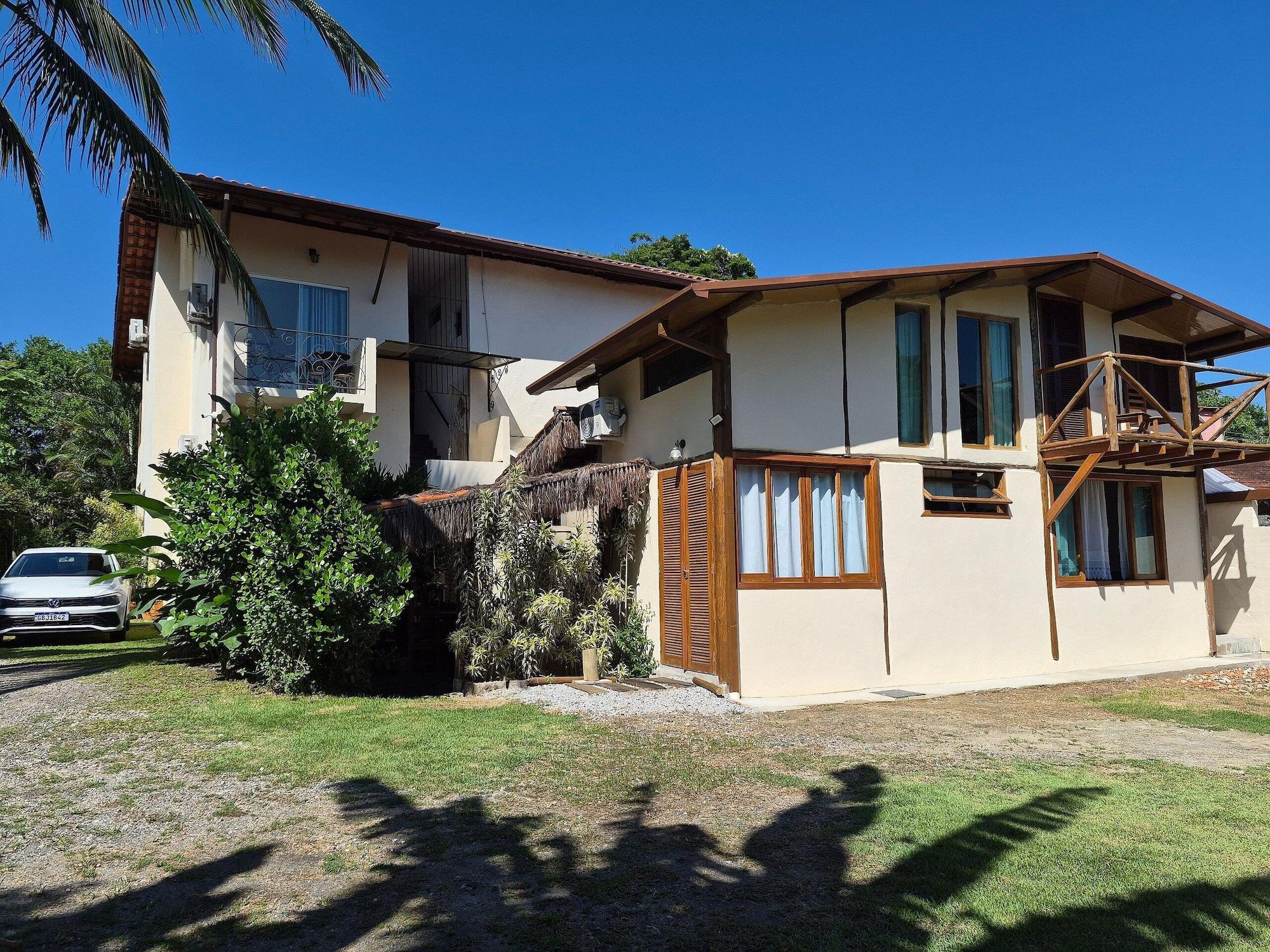 Vista Exterior Suites Paquetá Ilhabela