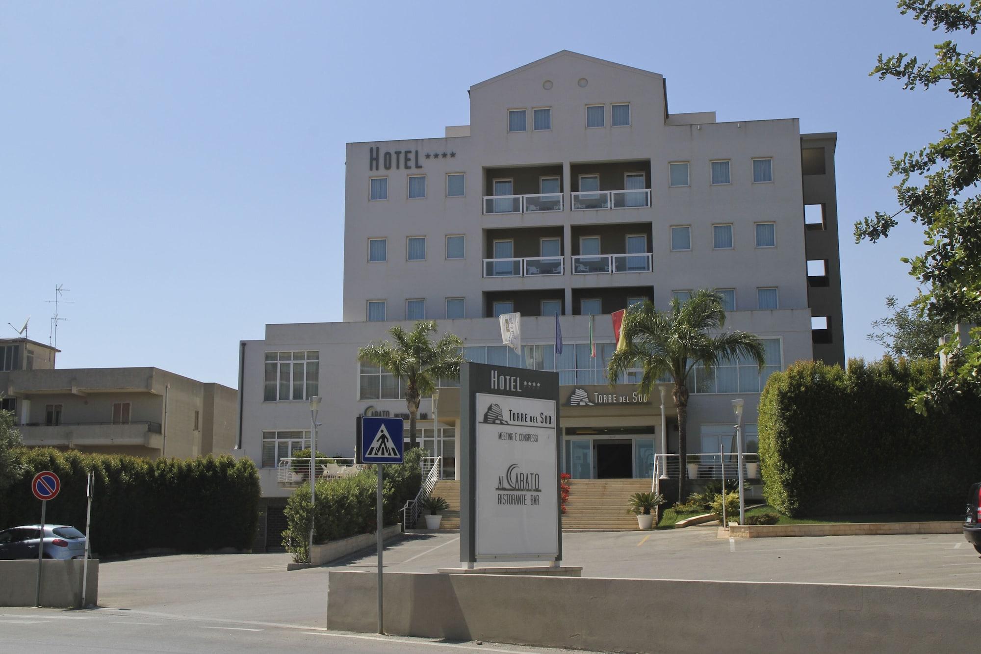 Vista Exterior Torre del Sud Hotel