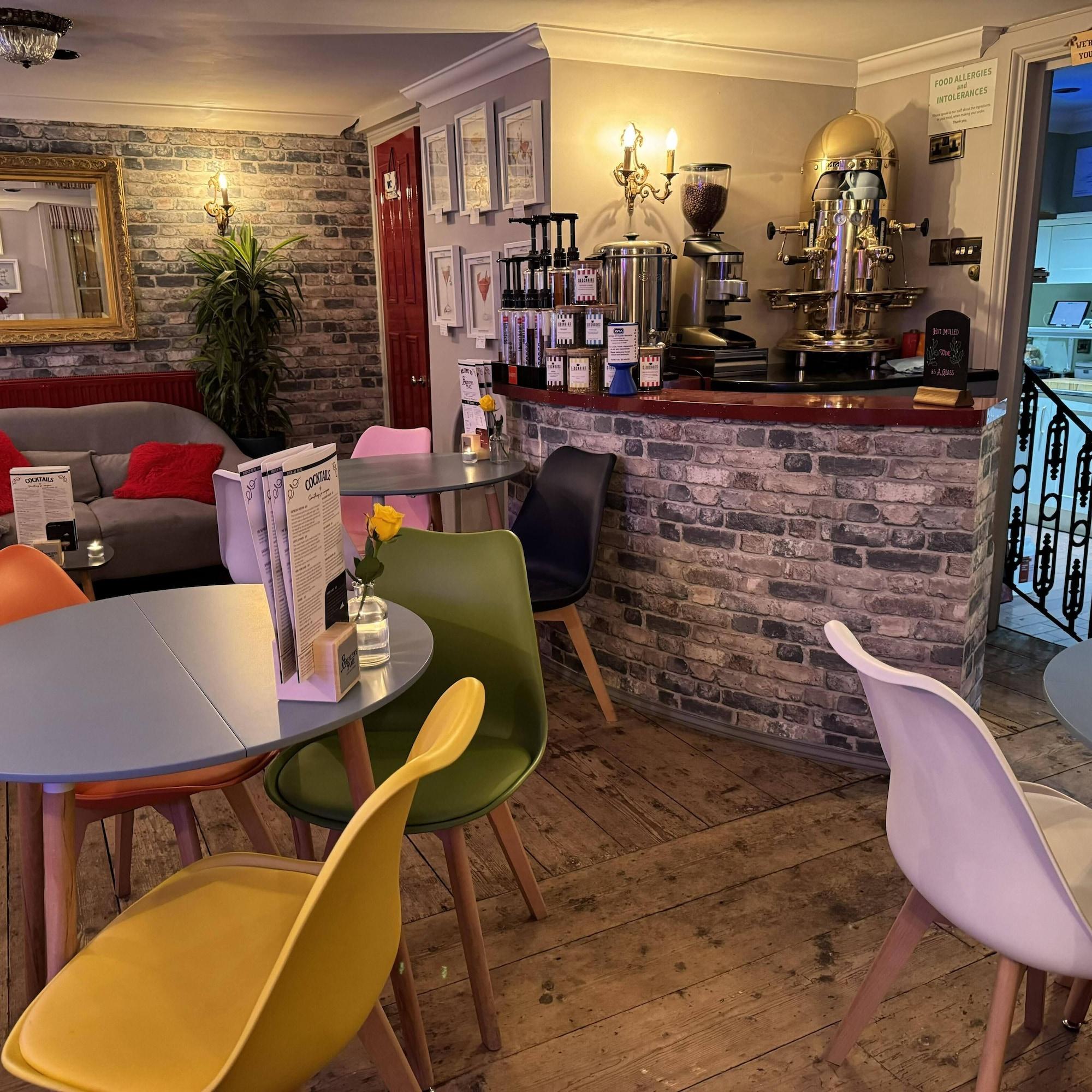 Restaurant Ebenezer's Place