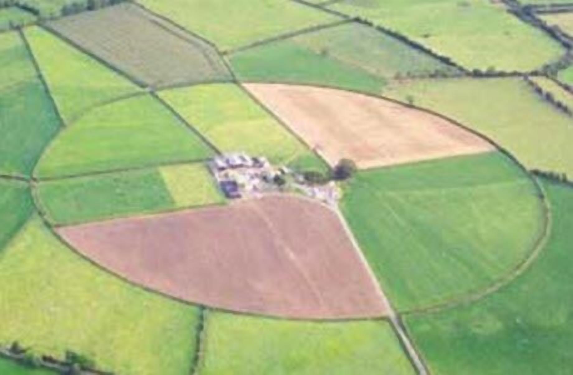 Varios The Ring Farmhouse