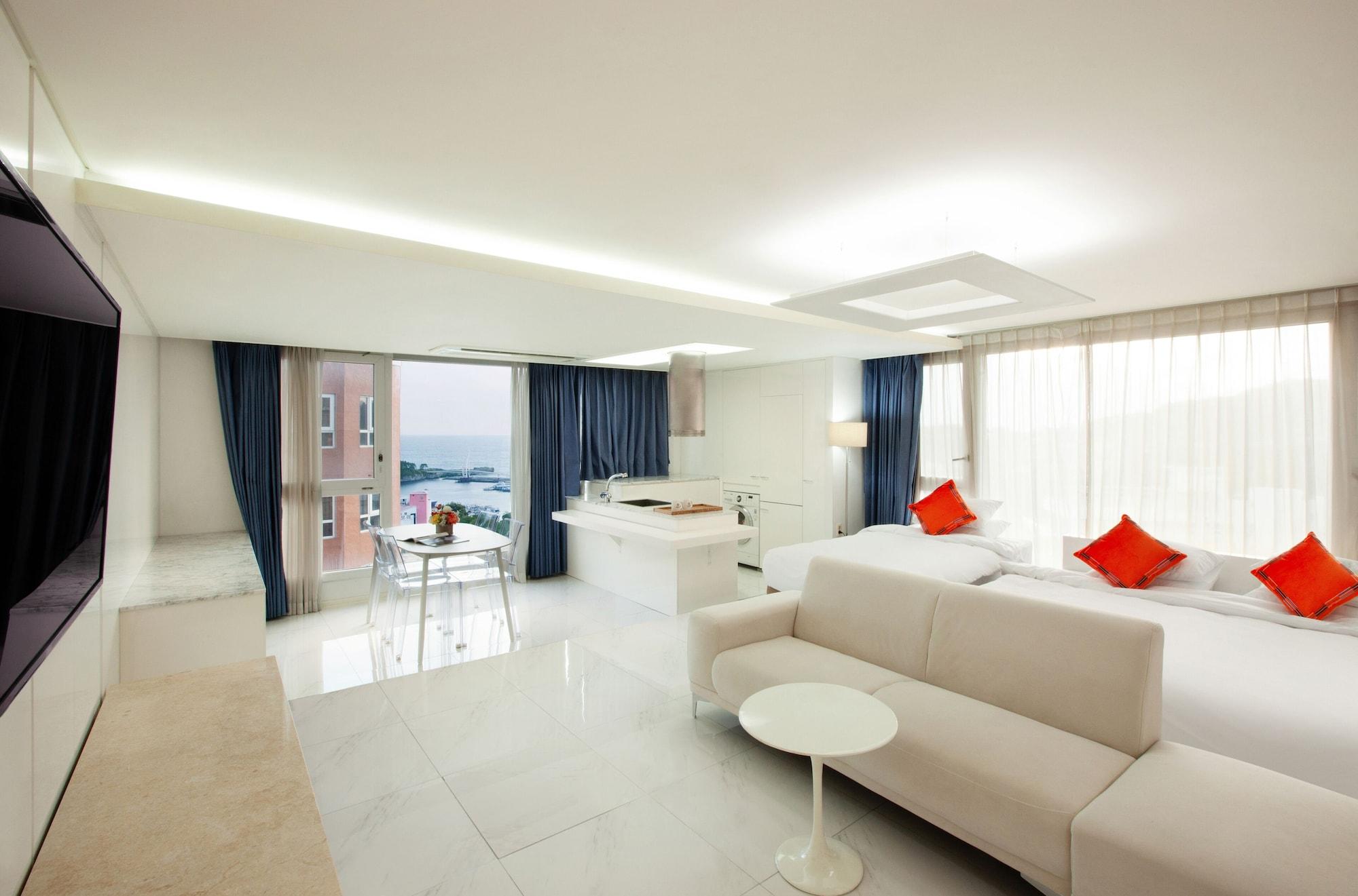 Playa ShinShin Hotel Jeju Ocean