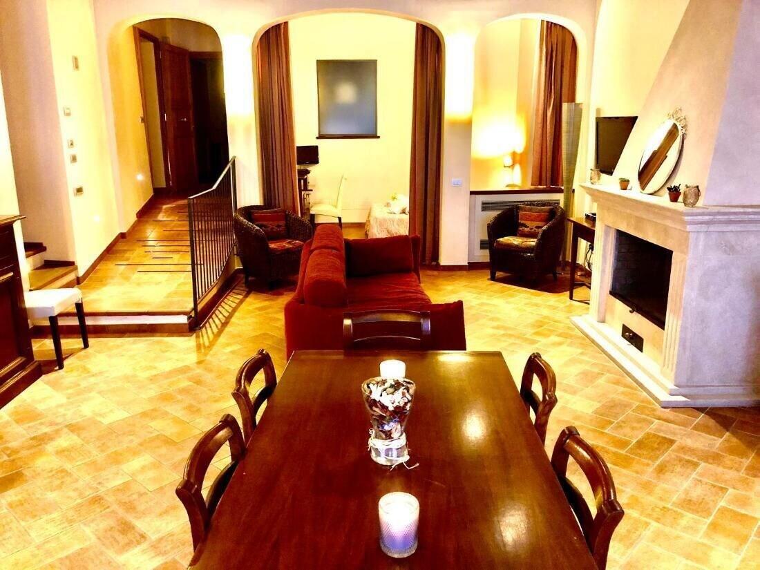 Restaurant Room in Guest Room - La Dimora nel Corso
