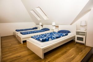 Alojamiento - Hostel One Miru