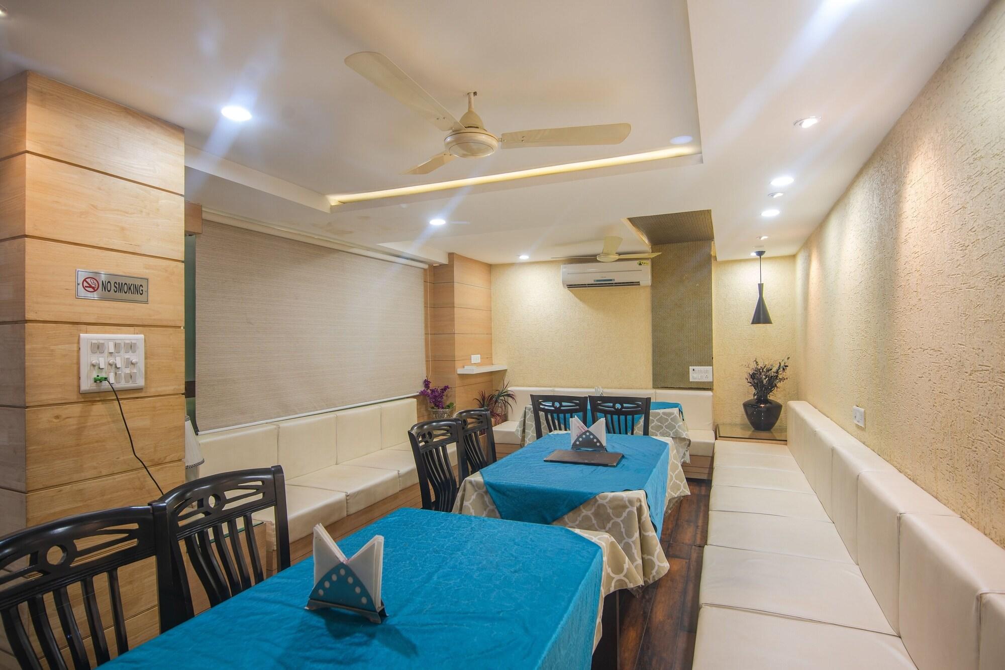 Restaurant Hotel Morya Regency