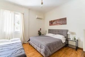Alquiler Vacacional - A green Oasis inAthens w/JacuzziSpa-VaccinatedHost