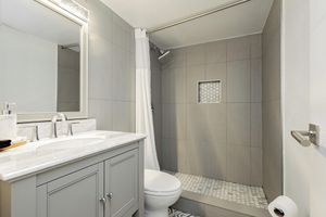 Alquiler Vacacional - Gorgeous, Luxurious Penthouse Next to Bellagio on the Strip! Call 702-987-6904.