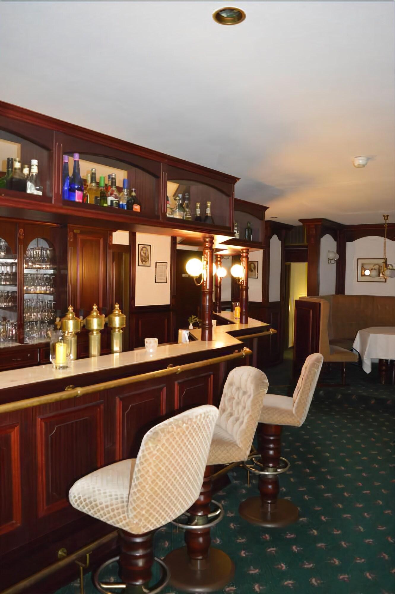 Bar/Salón Arosa Hotel