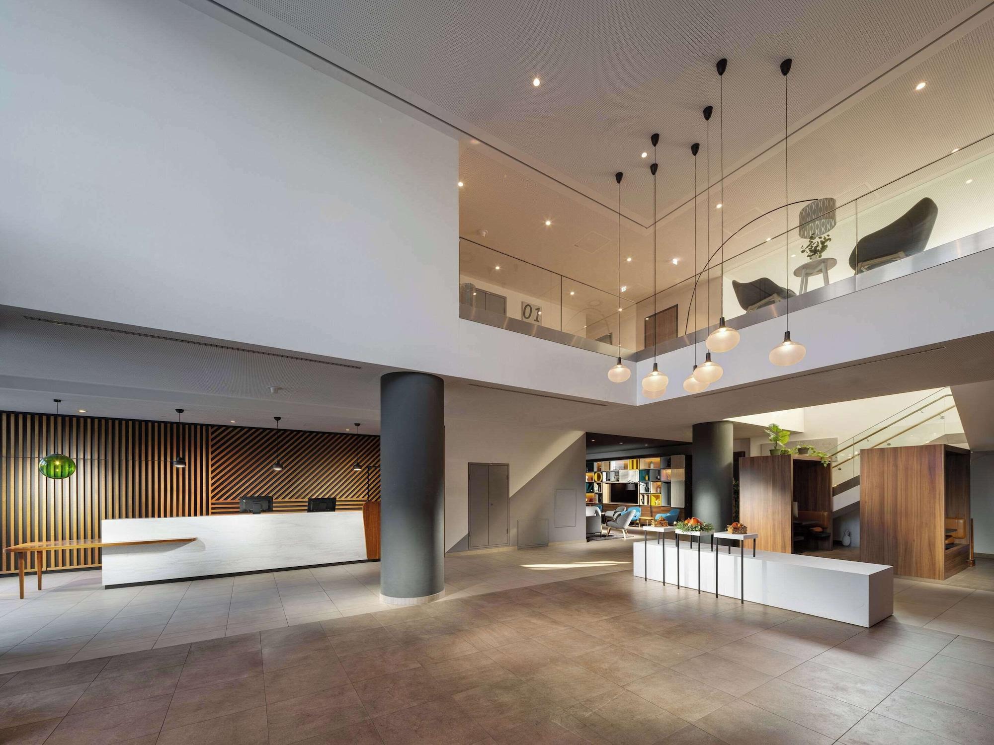 Vista Lobby Clarion Hotel Vienna South
