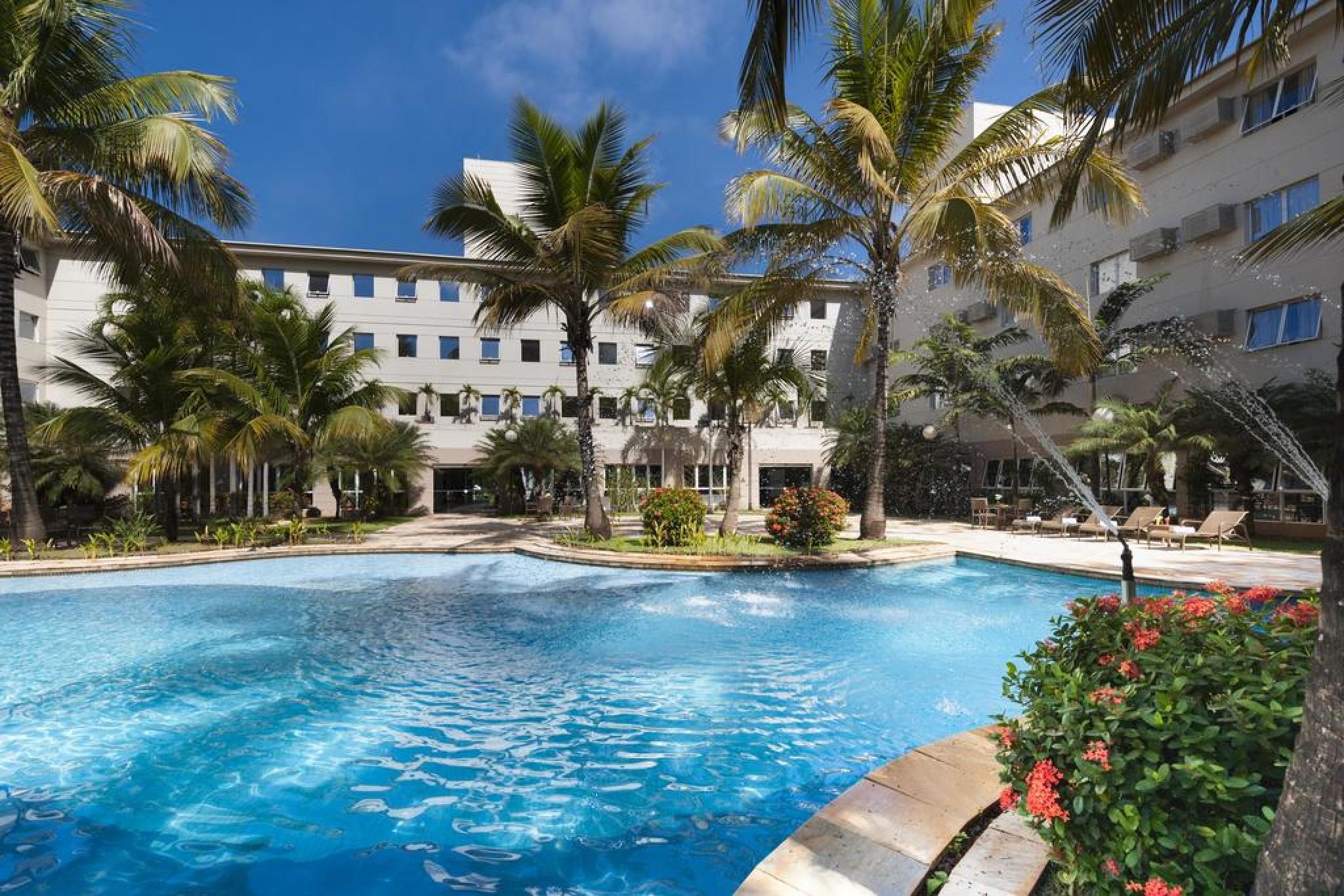 Vista Piscina Comfort Suítes Flamboyant Goiânia