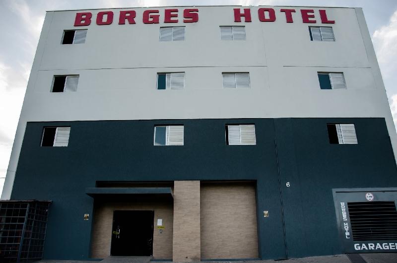 Vista Exterior Borges Hotel