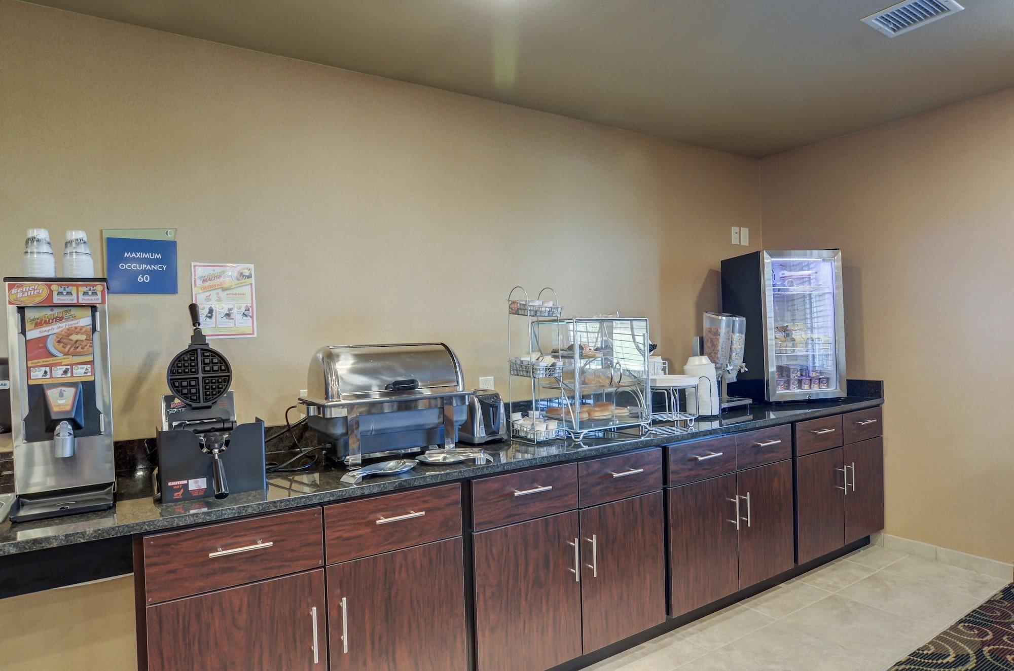 Restaurant Cobblestone Inn & Suites - Kersey