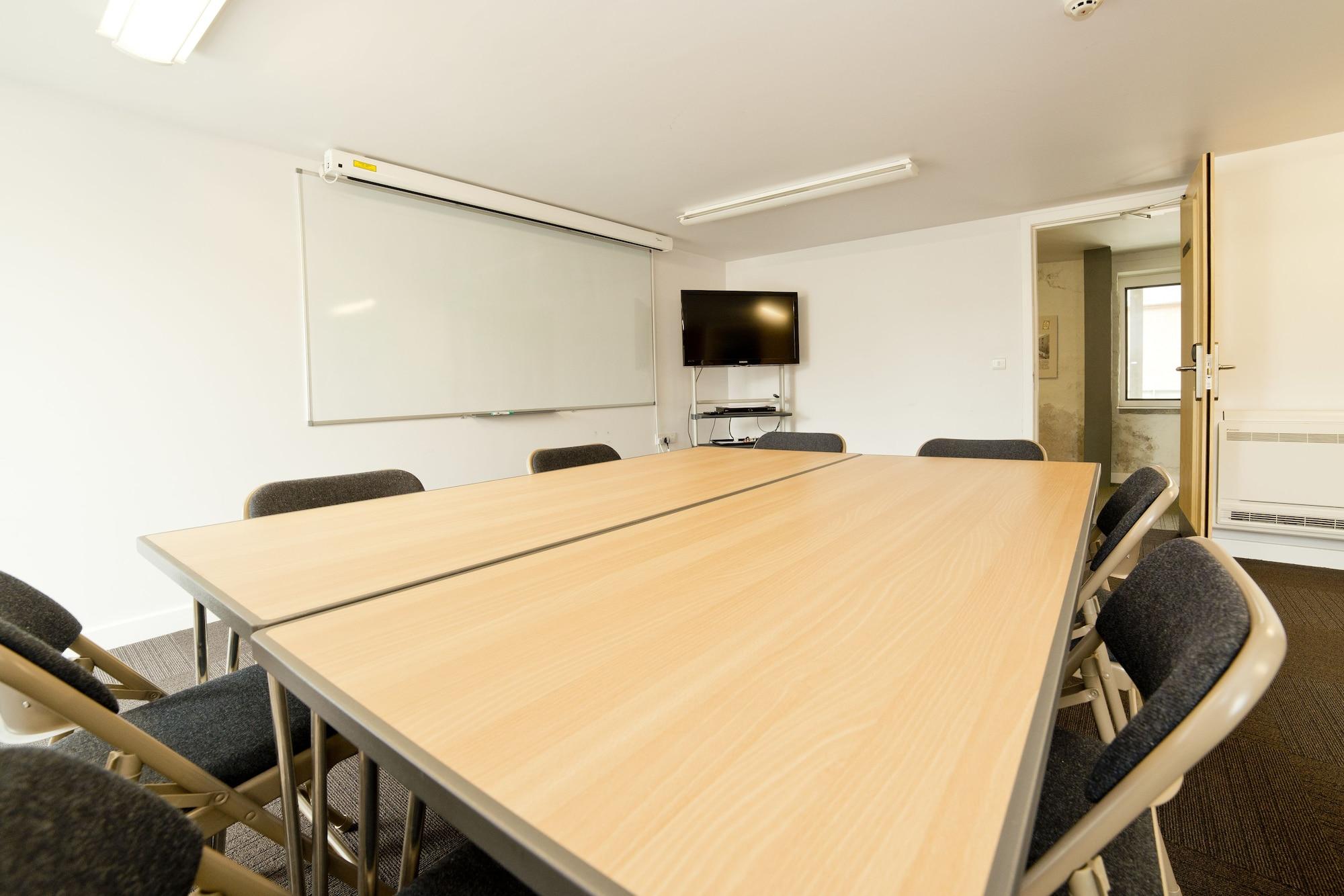 Sala de Reuniones YHA Berwick - Hostel