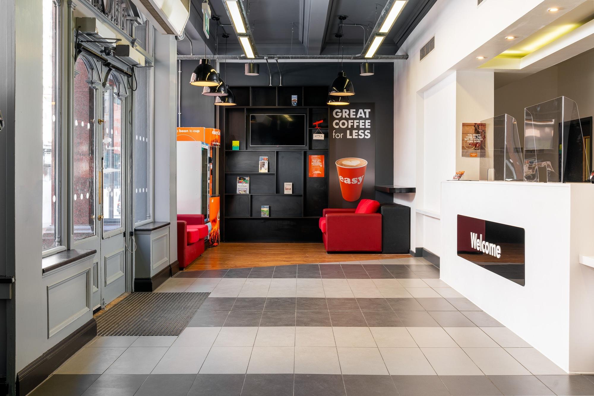 Vista Lobby easyHotel Newcastle