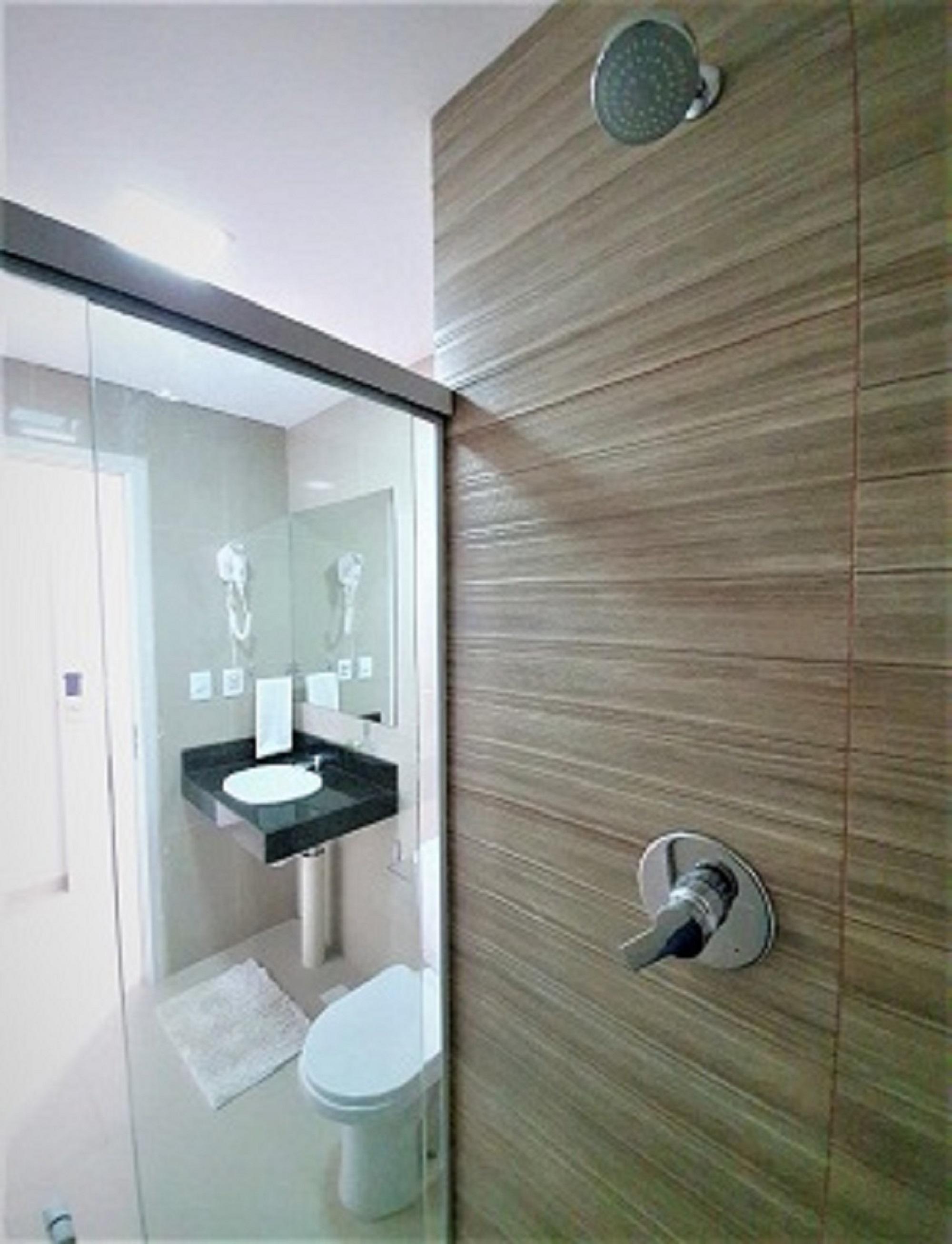 Equipamiento de Habitación HOTEL BELLAVISTA