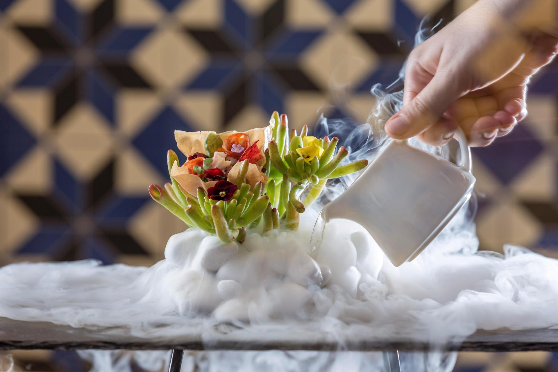 Restaurant Katikies Kirini Santorini - The Leading Hotels Of The World