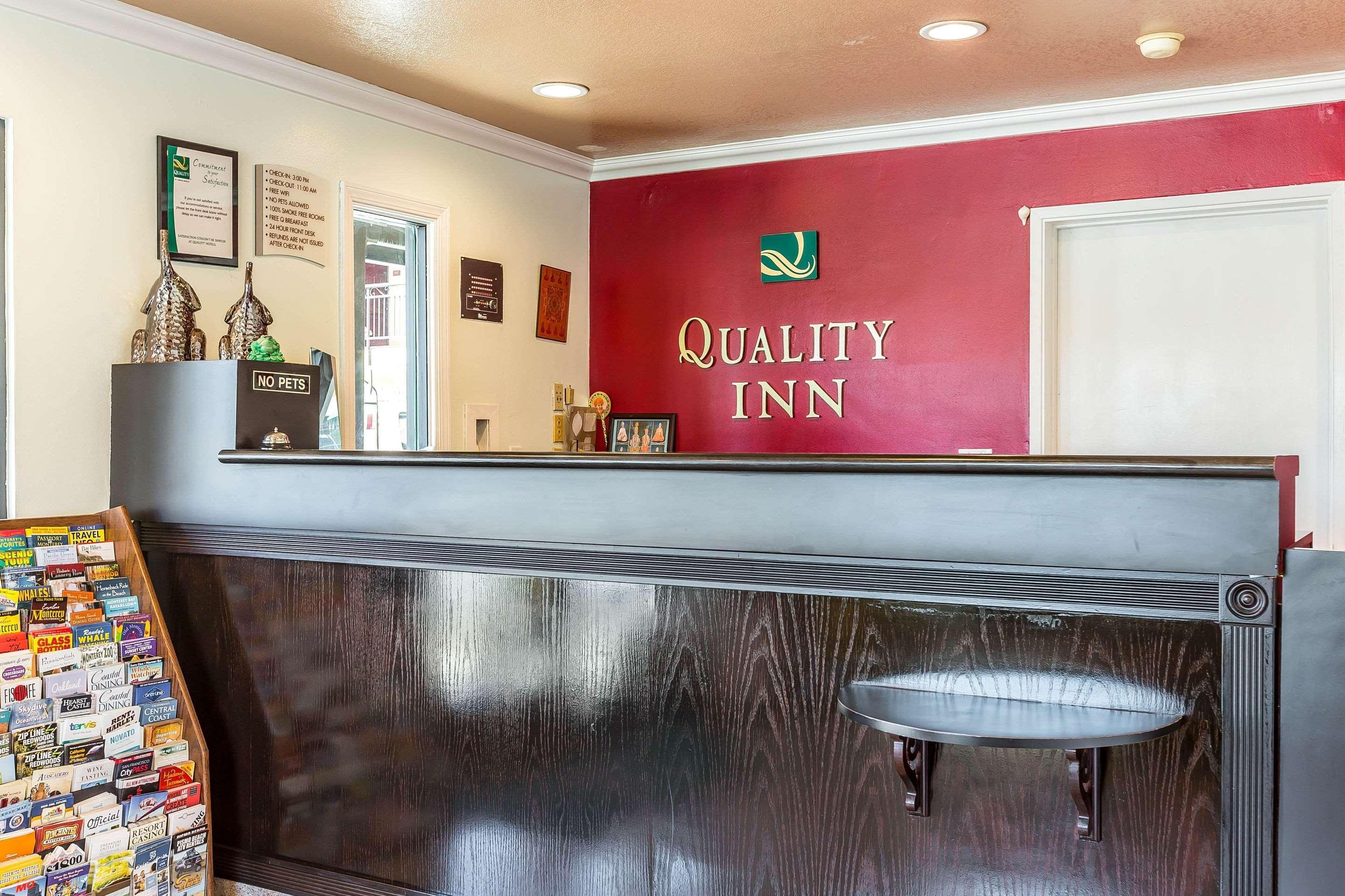Vista Lobby Quality Inn Salinas City Center Area