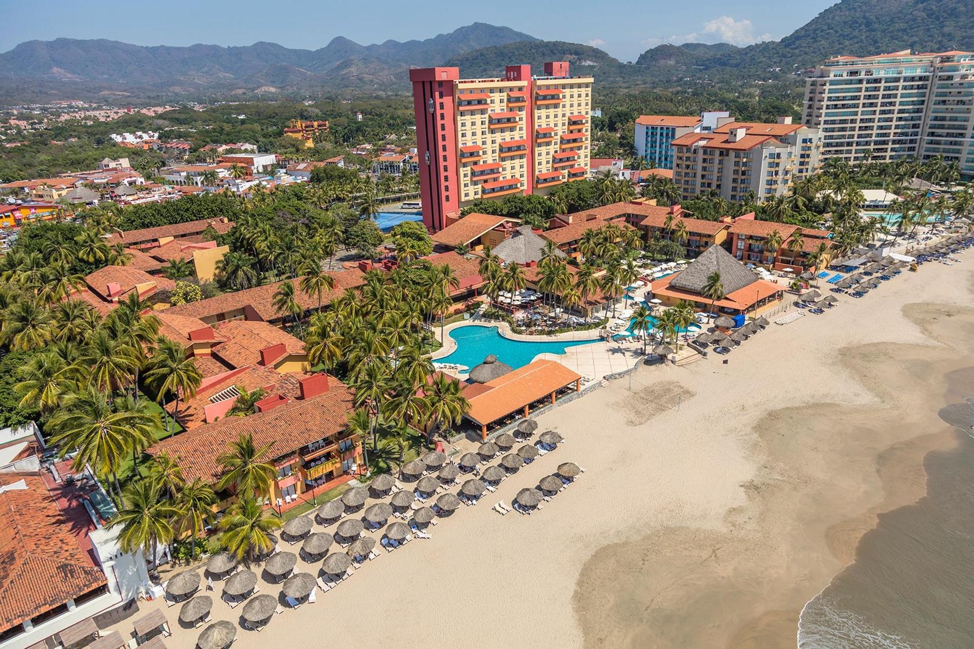 Vista da piscina Holiday Inn Resort Ixtapa
