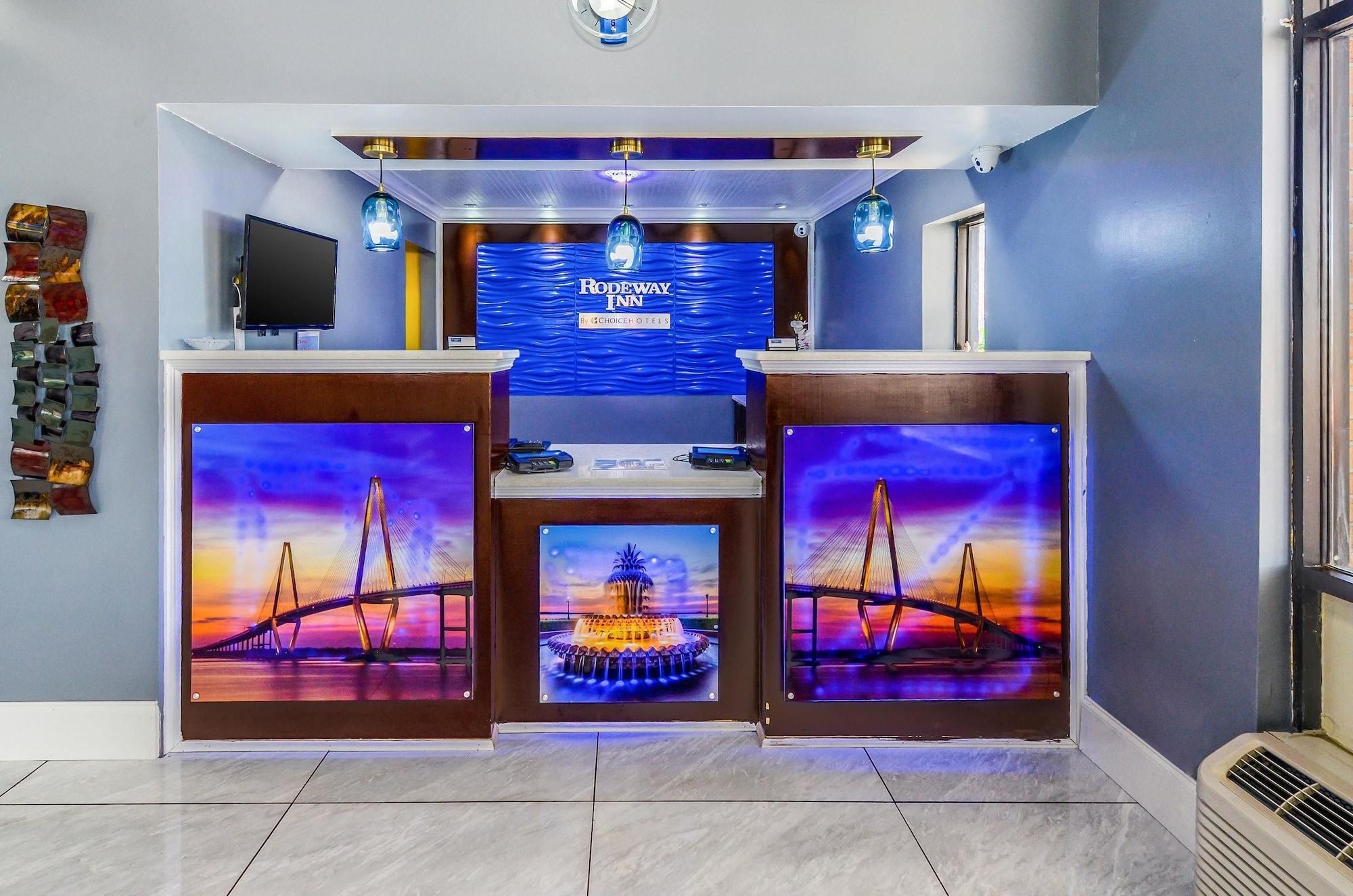 Vista Lobby Rodeway Inn North Charleston - Ashley Phosphate