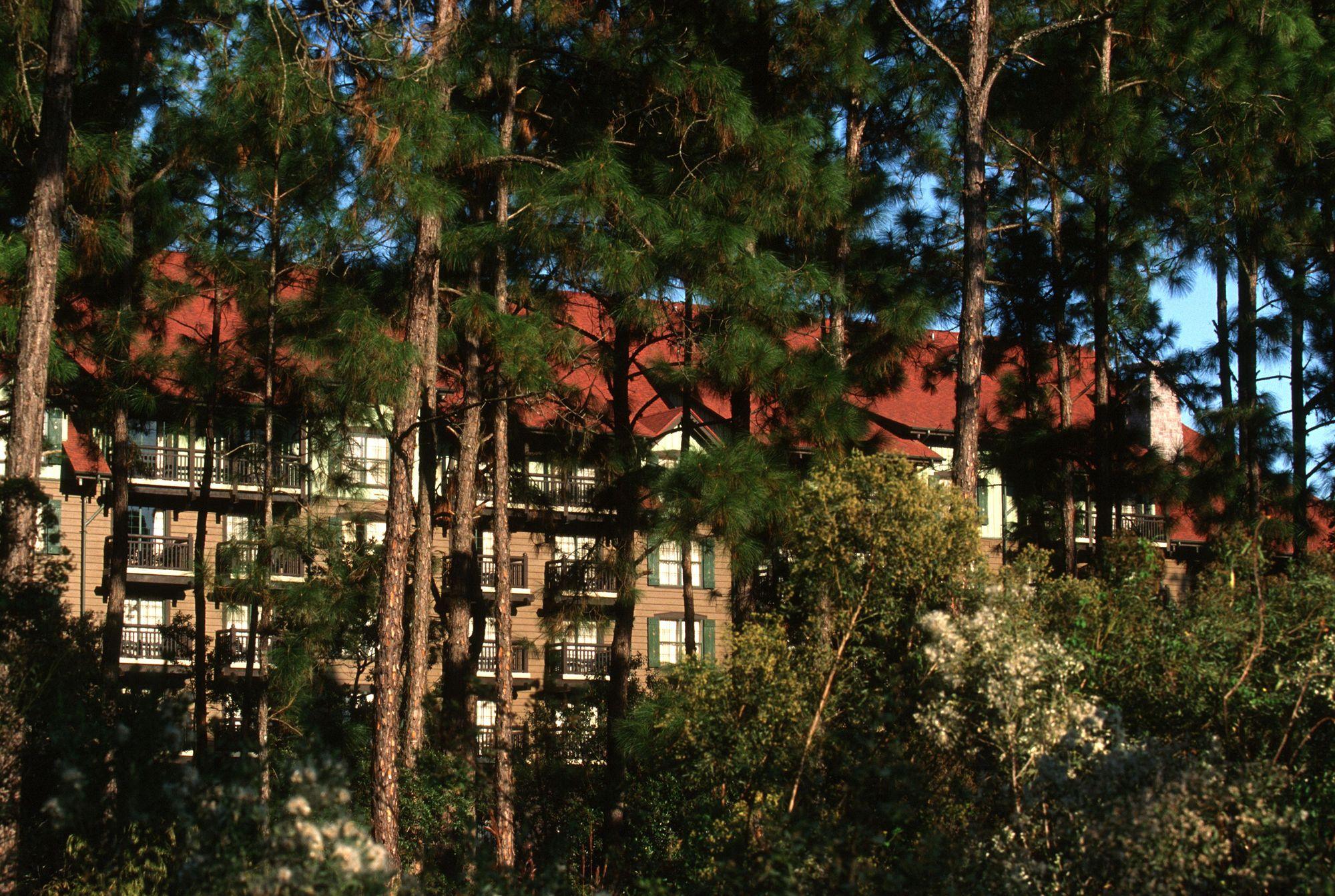 Vista Exterior Boulder Ridge Villas at Disney's Wilderness Lodge