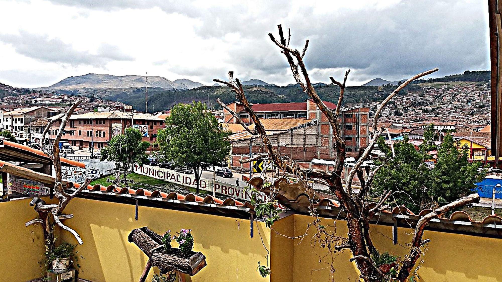 Playa Hostal Tayta Wasi