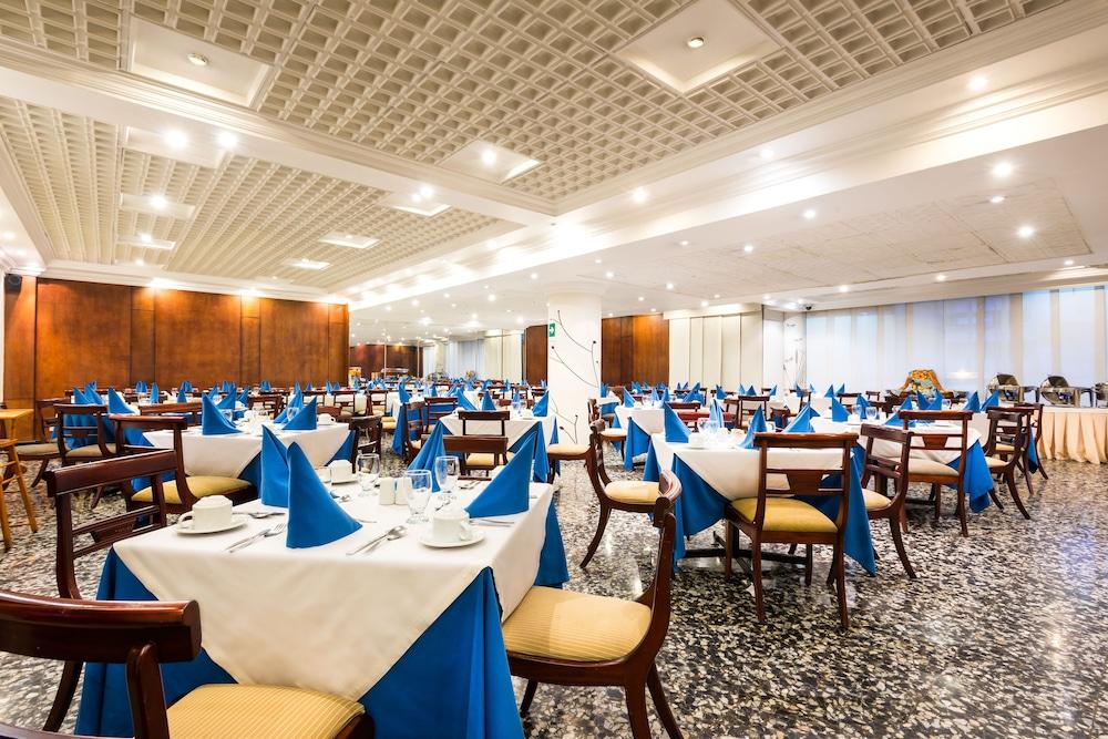 Hotel Hotel Dann Avenida 19