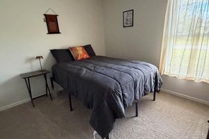 Alquiler Vacacional - Inviting 3/2 with nice yard in a great neighborhood