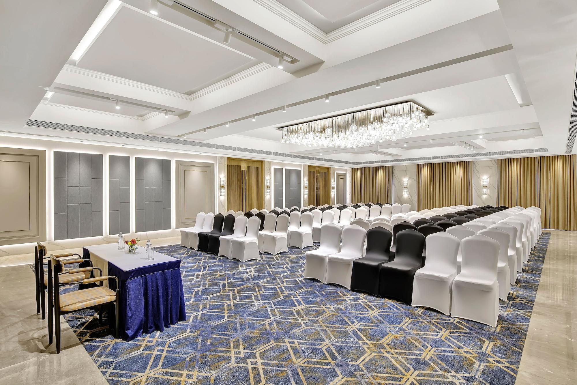 Sala de Reuniones Park Inn by Radisson Surat