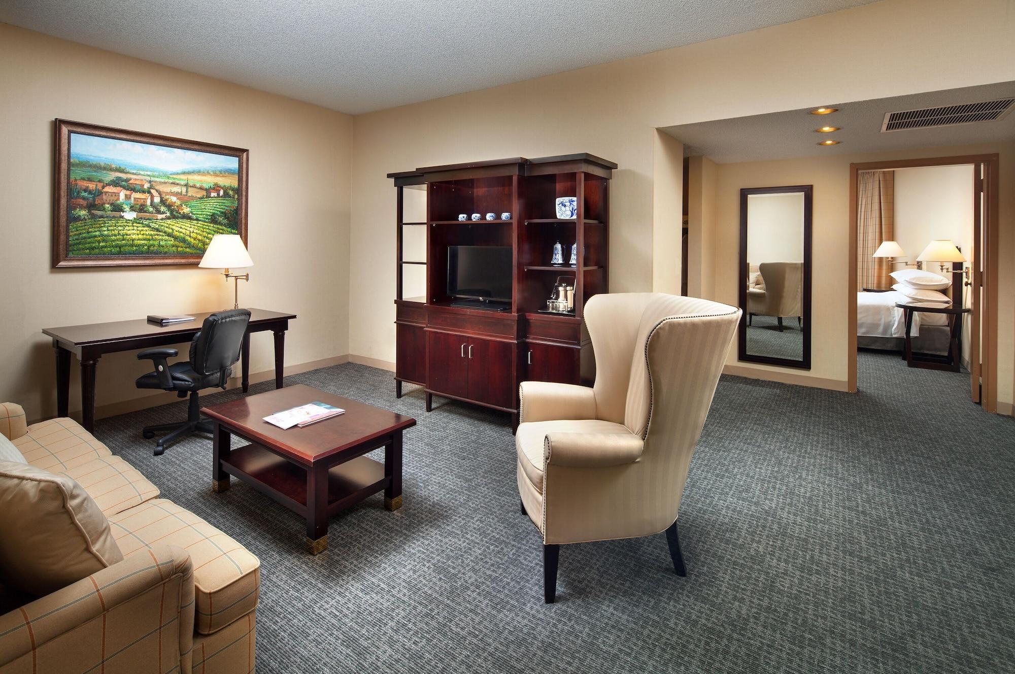 Habitación Anaheim Majestic Garden Hotel