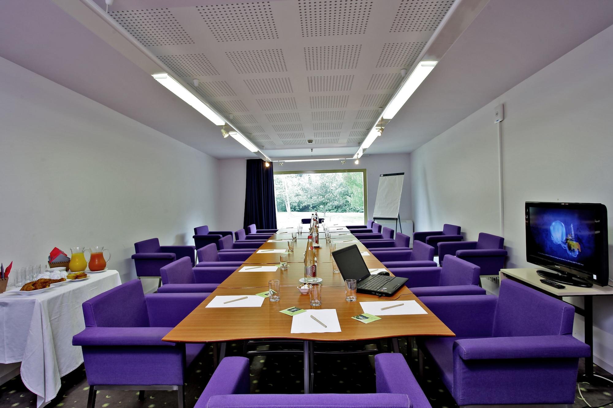 Sala de Reuniones Hôtel Restaurant des Lacs d'Halco