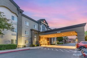 Alojamiento - Best Western Plus Vineyard Inn