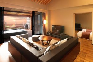 Alojamiento - Beachside Onsen Resort Umi