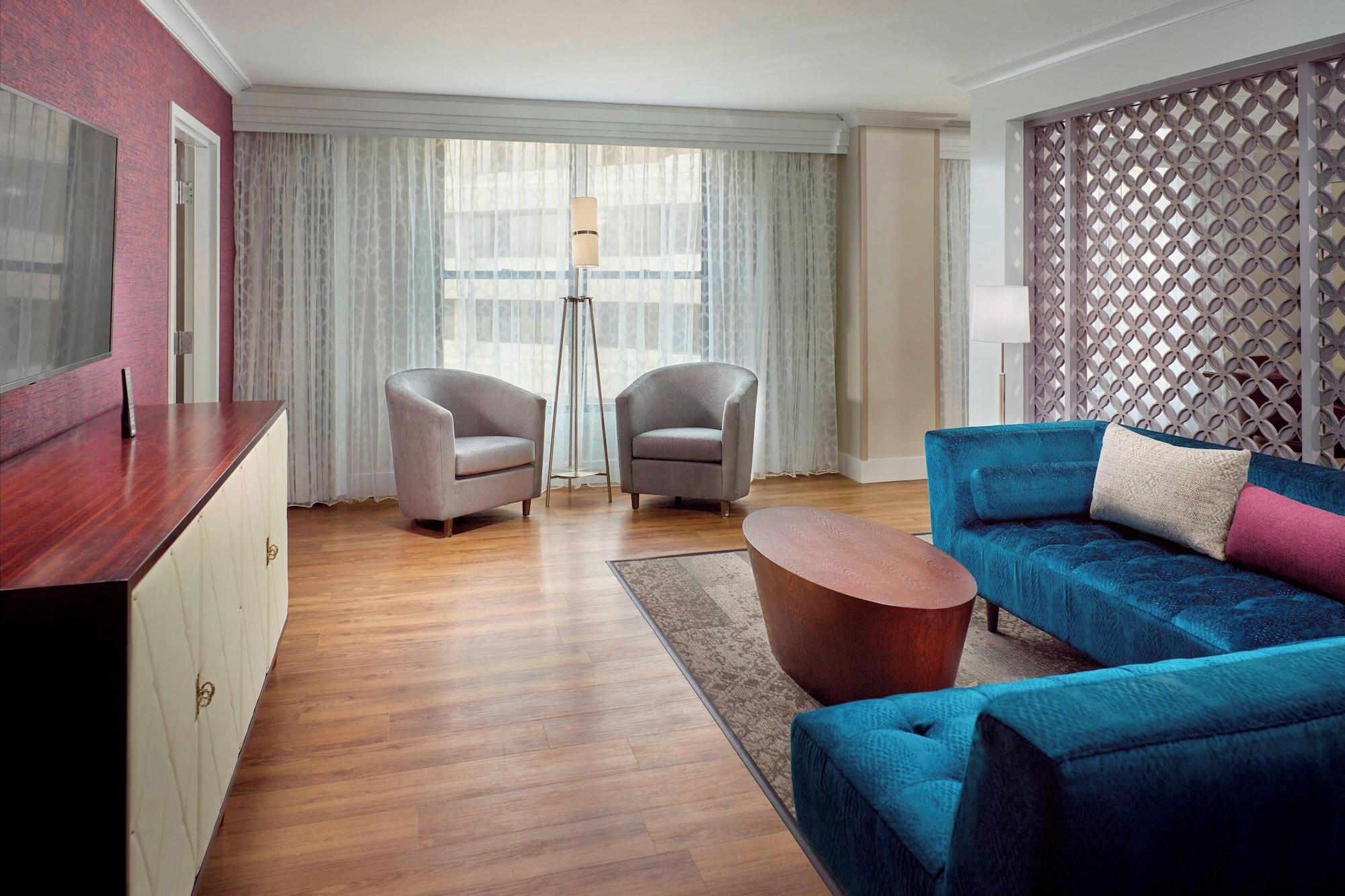 Comodidades del Alojamiento Courtyard Atlanta Decatur Downtown/Emory