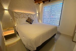 Renta temporal - SELECT Medellin 304-Cozy 1-bedroom apartment with AC and WiFi-Near El Poblado