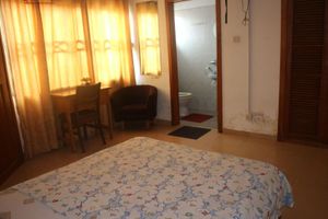 Alojamiento - DeeGold Guest Home