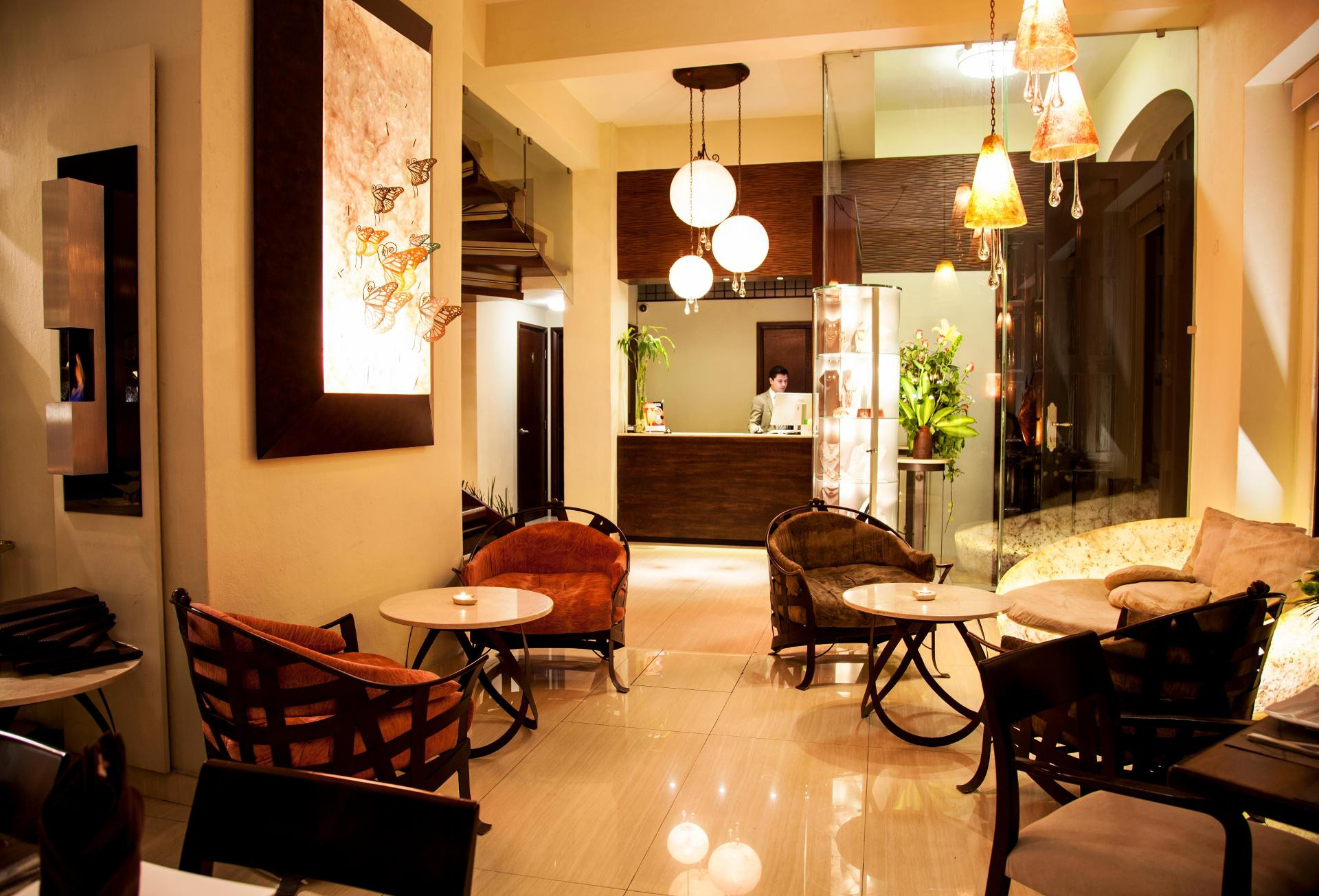 Vista Lobby Plaza Gallery Hotel & Boutique