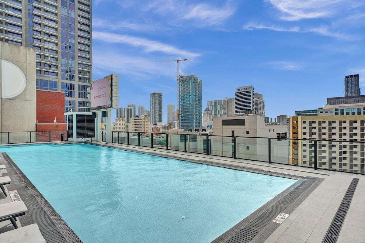 Vista Piscina Stay Hospitality - Downtown Miami