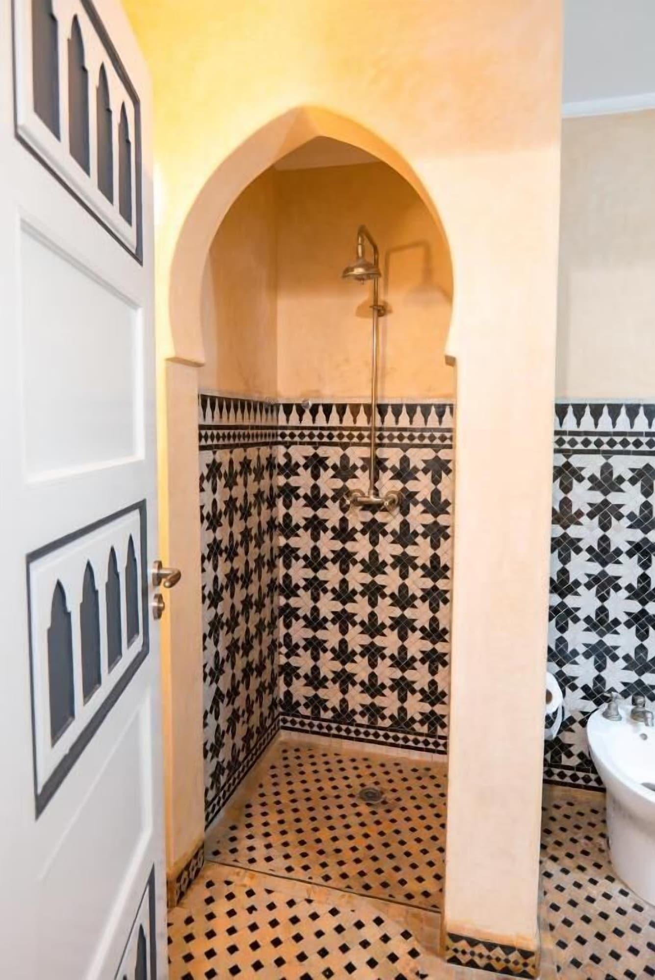 Equipamiento de Habitación Kasbah House