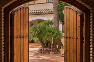 Alojamiento - The Residence by Beach House Marbella