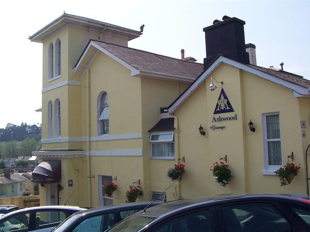 Varios Ashwood Grange Hotel - B&B