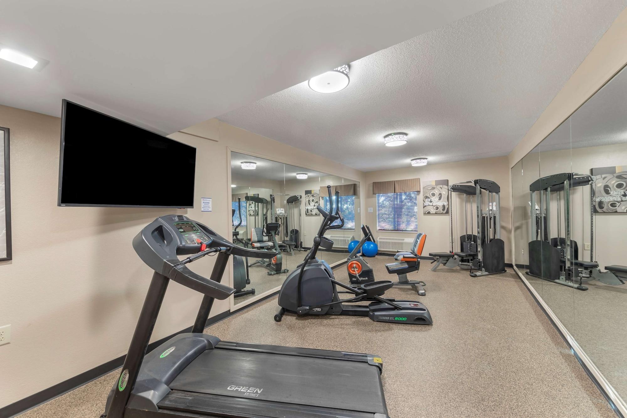 Gimnasio Best Western Plus Russellville Hotel & Suites