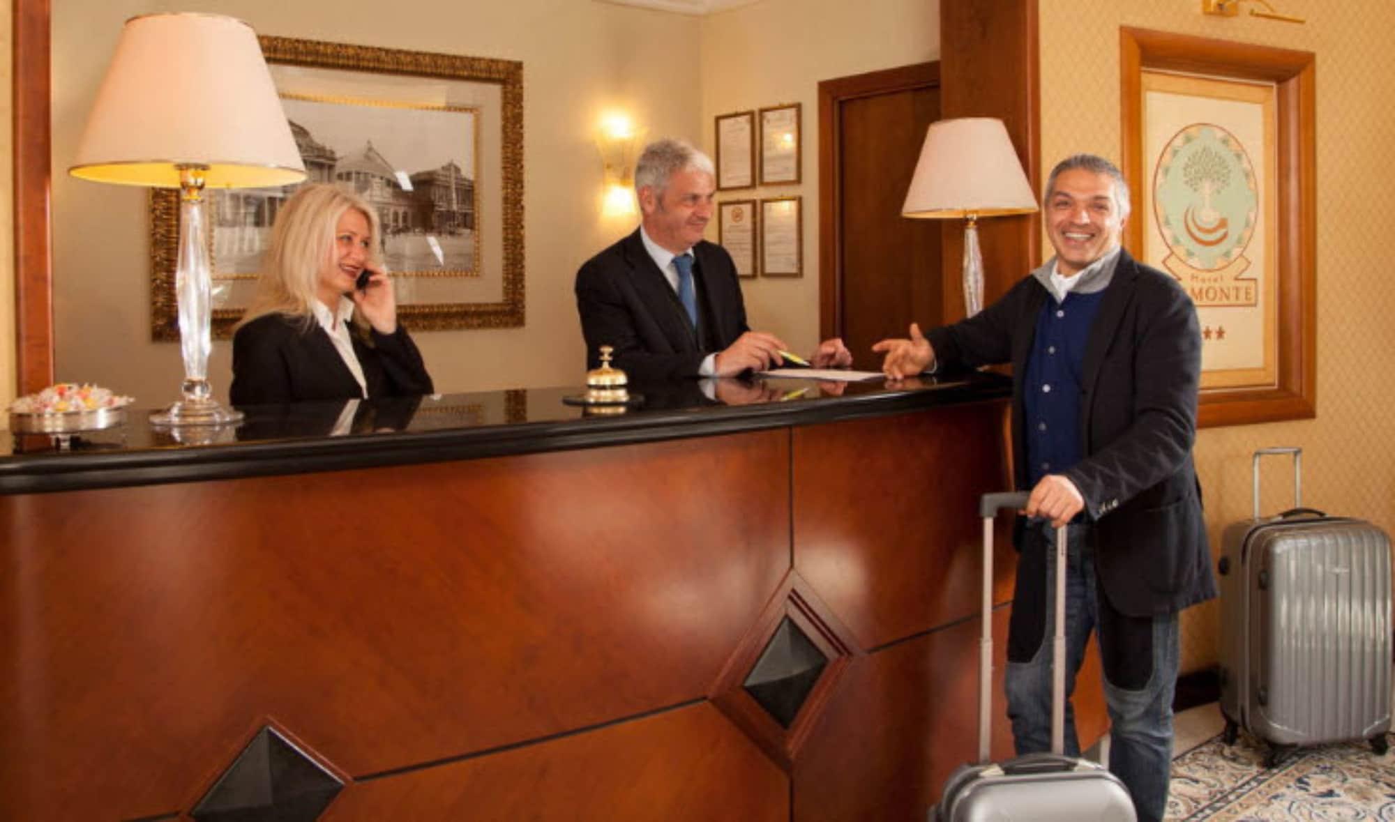 Varios Hotel Piemonte